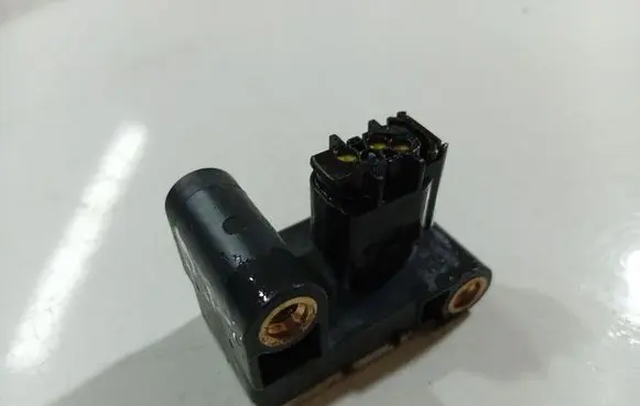 BMW X5 E70 Airbag deployment crash/impact sensor 6911003