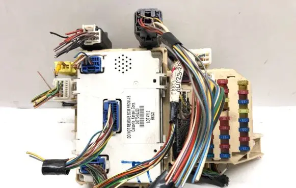 Suzuki Swift I Other control units/modules 36770-62J20