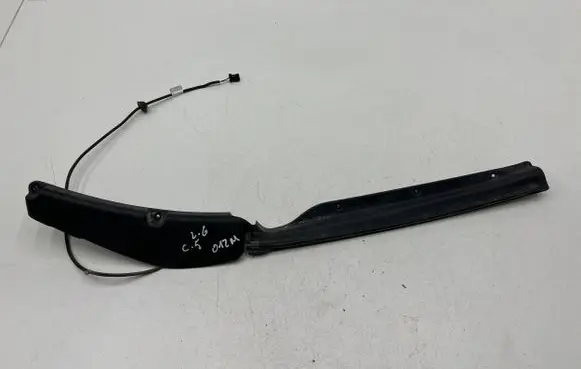 Citroen C5 Tailgate trim 9662972377