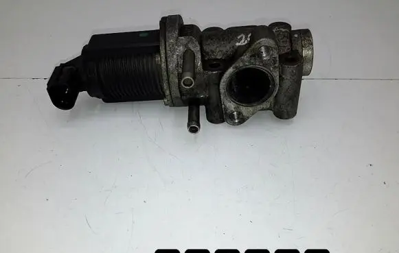 Jeep Cherokee EGR valve cooler 70063205