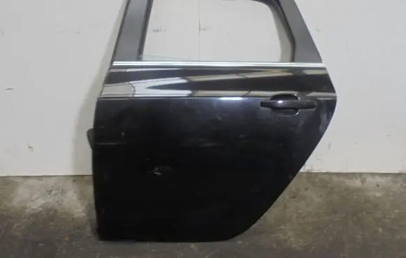 Opel Astra J Rear door 