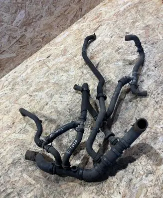 Renault Master III Engine coolant pipe/hose 