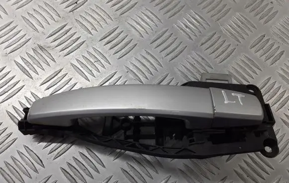 Opel Zafira B Rear door interior handle 24463749