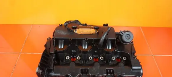 Land Rover Discovery 3 - LR3 Rocker cam cover ZAWOROW