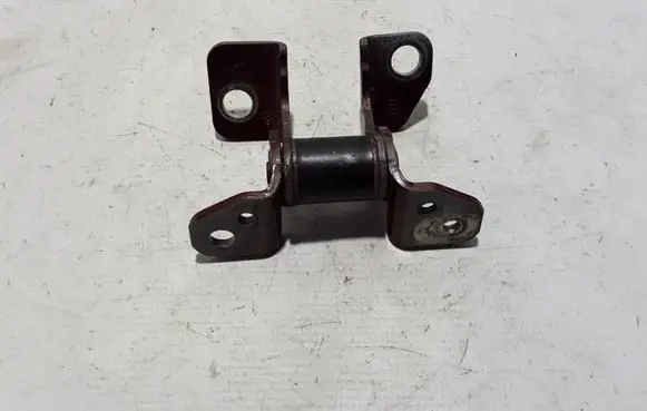 Chrysler Pacifica Front door upper hinge 68269774AA