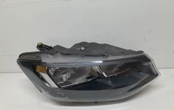 Volkswagen Caddy Headlight/headlamp 2K8941006