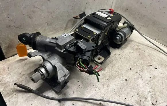 BMW X5 E53 Steering wheel axle 030182701