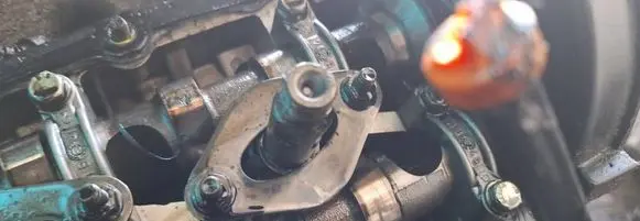 Audi A4 S4 B6 8E 8H Fuel injector 