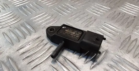 Ford Mondeo MK IV Air pressure sensor 0261230120 4M519F479AA
