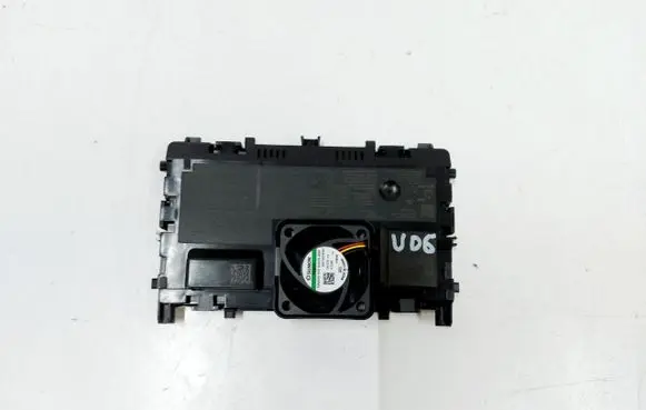 BMW 2 Active Tourer U06 Wireless charging module 5B3F5C1