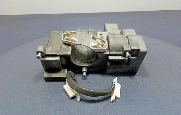 Mazda 3 II Steering wheel axle K7400AZ91D