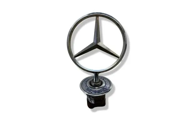 Mercedes-Benz C W203 Manufacturer badge logo/emblem
