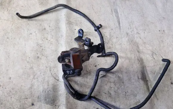 Ford Galaxy Turbo solenoid valve 6G9Q9E882BA 70170100