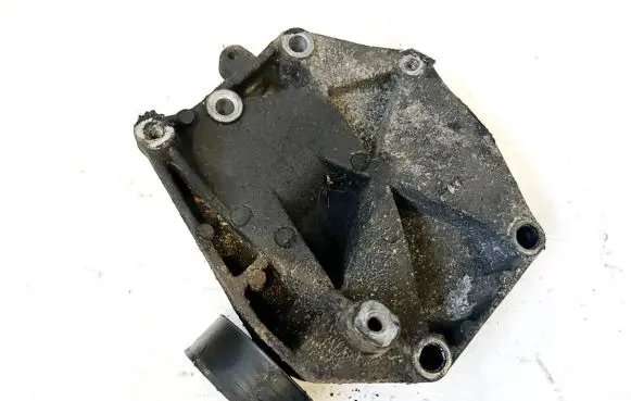 Fiat Croma Engine mounting bracket