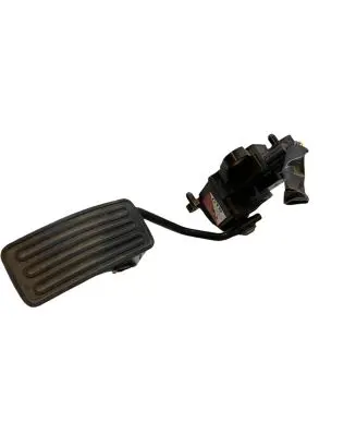 Nissan X-Trail T31 Accelerator throttle pedal 18002JG40B