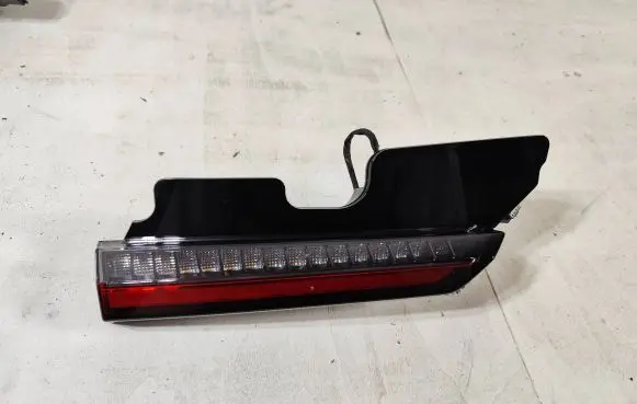 Volvo C40 Rear light trim 01556201 2SW5203