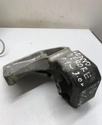 Jeep Grand Cherokee (WK) Engine mount bracket 52090308AE