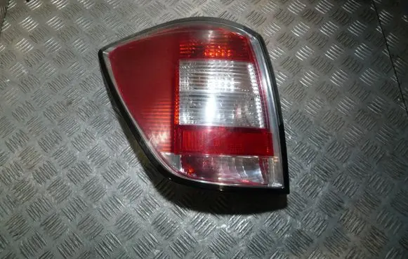Opel Astra H Rear/tail lights 417201 333658610 13223675