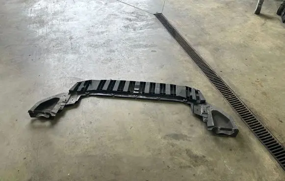 Ford Focus Front bumper skid plate/under tray JX7B8B384