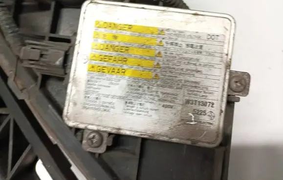 Honda FR-V Headlight ballast module Xenon W3T13072