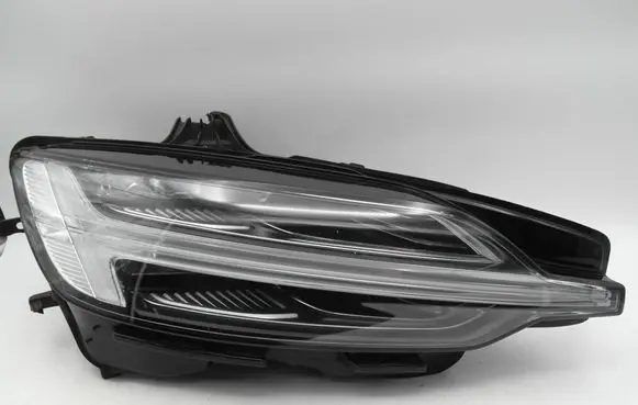 Volvo V60 Headlight/headlamp 32314161