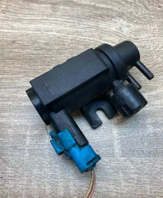Mazda 2 Turbo solenoid valve 9645029180 710096401 WithPlug