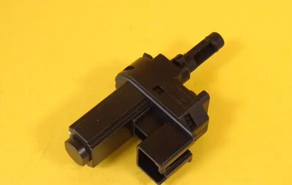 Ford Focus C-MAX Brake pedal sensor switch 4M5T-7C534-AA 4M5T7C534AA