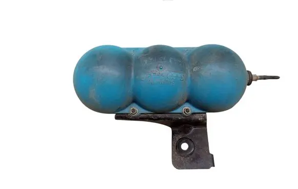 Audi A6 S6 C6 4F Vacuum air tank 443131541