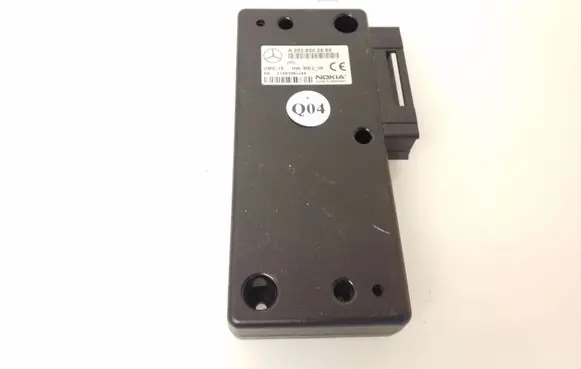 Mercedes-Benz C AMG W203 Bluetooth control unit module A2038202585 2109398J44