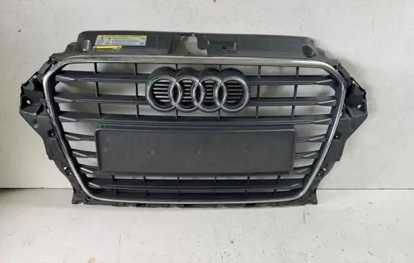 Audi A3 S3 8V Front bumper upper radiator grill