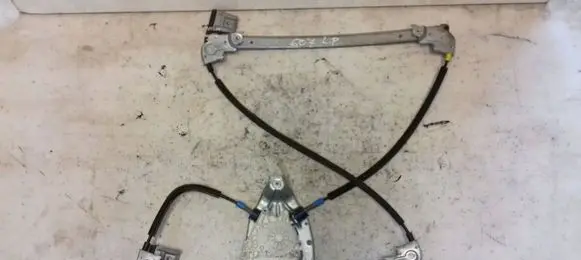 Peugeot 607 Front door window regulator motor 9650734980