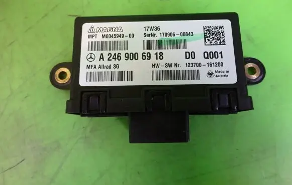 Infiniti QX30 Other control units/modules A2469006918