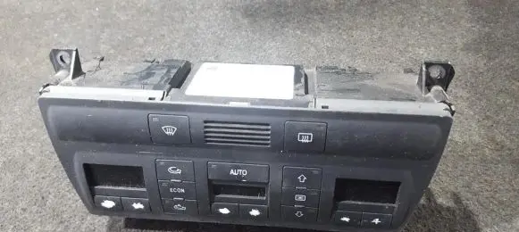 Audi A6 S6 C5 4B Climate control unit 4b0820043aj 5hb007604-54