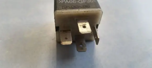 Audi A6 S6 C5 4B Other relay 431951253H