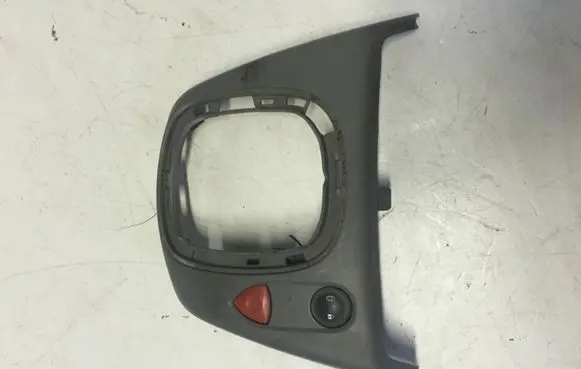 Renault Scenic II - Grand scenic II Hazard light switch 8200095493 88040001 8200231906