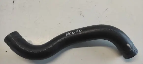 Coolant pipe/hose