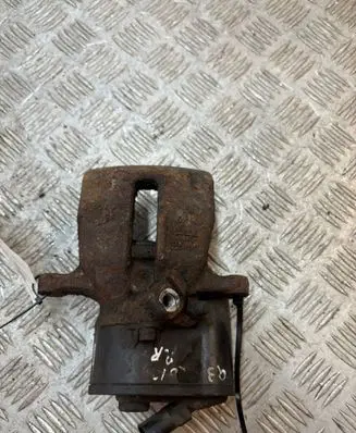Volkswagen PASSAT B7 Rear brake caliper 32332267
