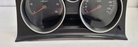 Opel Astra H Speedometer (instrument cluster) 20010708901 A2C53024902C