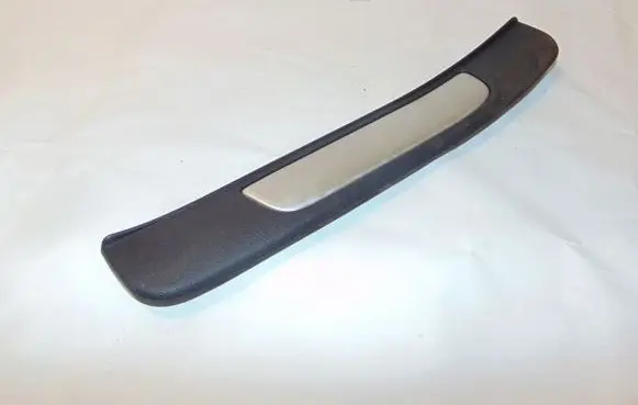Toyota Camry VIII XV70 Rear sill trim cover 6791606190