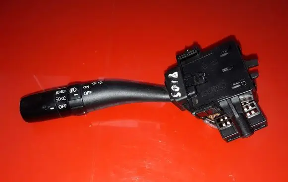 KIA Carens II Indicator stalk 202004729