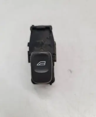 Volvo S70 V70 V70 XC Electric window control switch 9472275 01W363