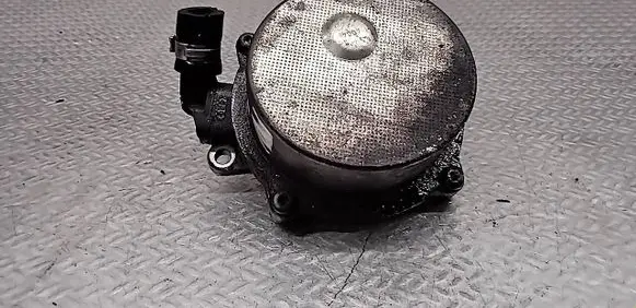 Audi A6 Allroad C5 Vacuum pump 