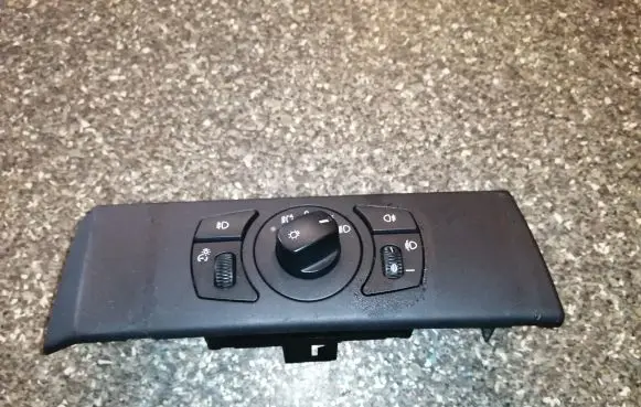 BMW 5 E60 E61 Light switch 6953741