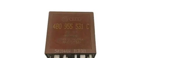 Volkswagen Golf IV Other relay 4B0955531C
