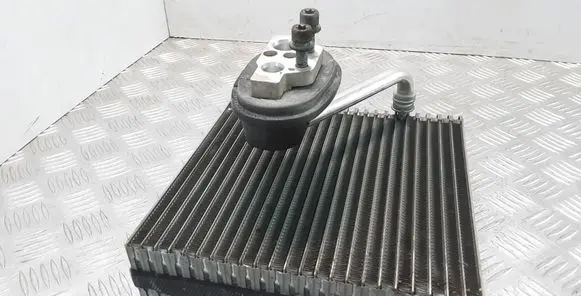 Air conditioning (A/C) radiator (interior)
