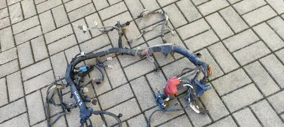 Toyota Yaris Engine installation wiring loom 821210DP30A