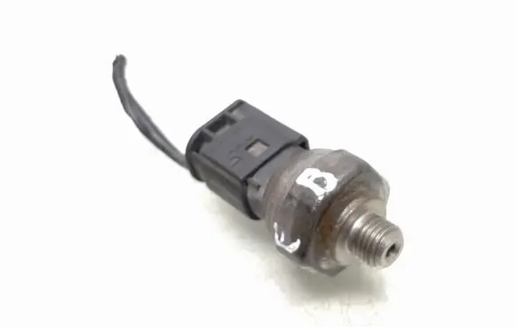 BMW 1 E81 E87 Air conditioning (A/C) pressure sensor 9141957 64539141957