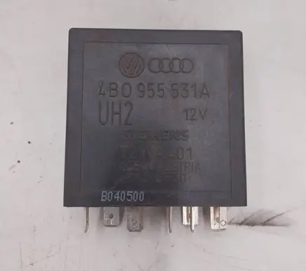 Audi A4 S4 B5 8D Other relay 4B0955531A B040500 72WA401