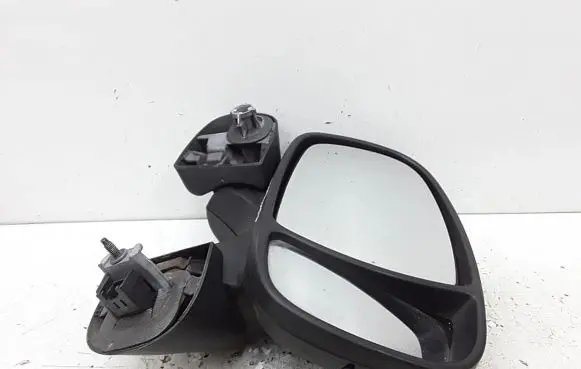 Nissan Primastar Front door electric wing mirror PP880070