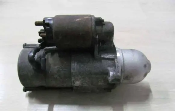 Alfa Romeo 159 Starter motor 55352105 3286